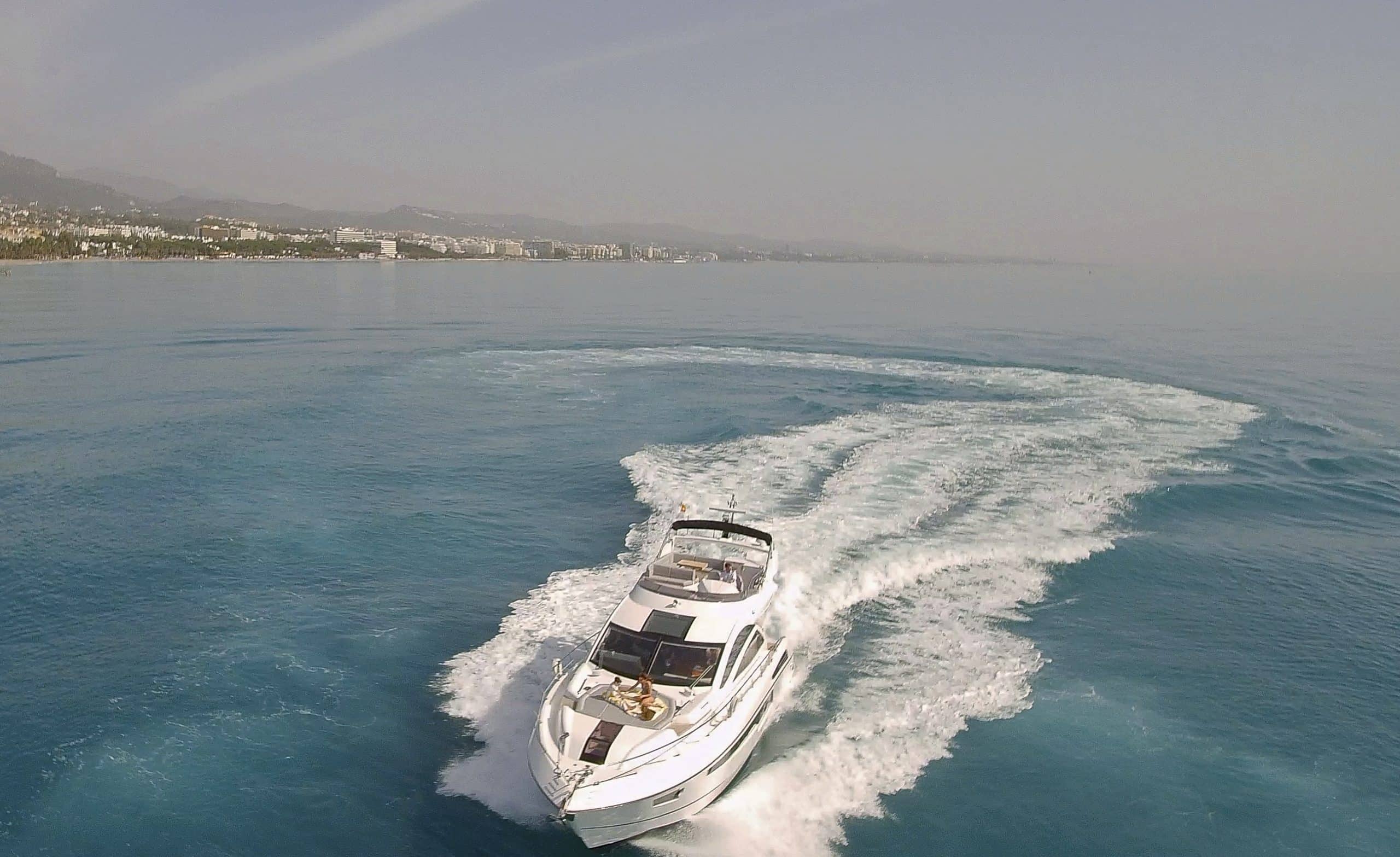 أفضل شركات تأجير اليخوت في ماربيلا لتجربة فاخرة